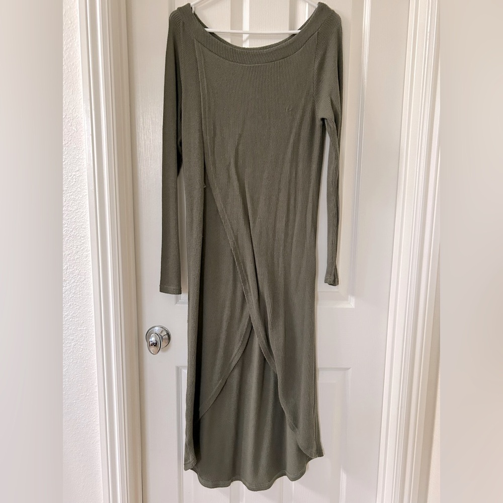 Venus open front maxi shirt, size M